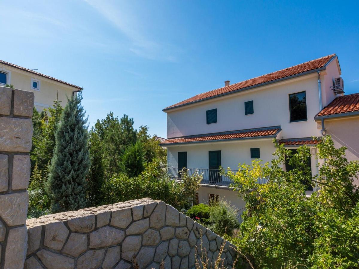 Apartments Loncaric Цриквениця Екстер'єр фото