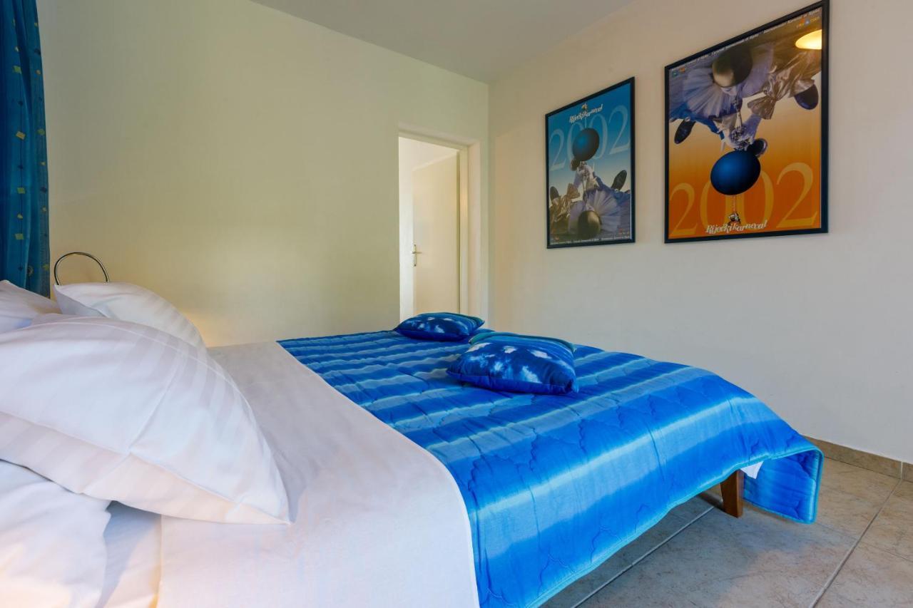 Apartments Loncaric Цриквениця Екстер'єр фото